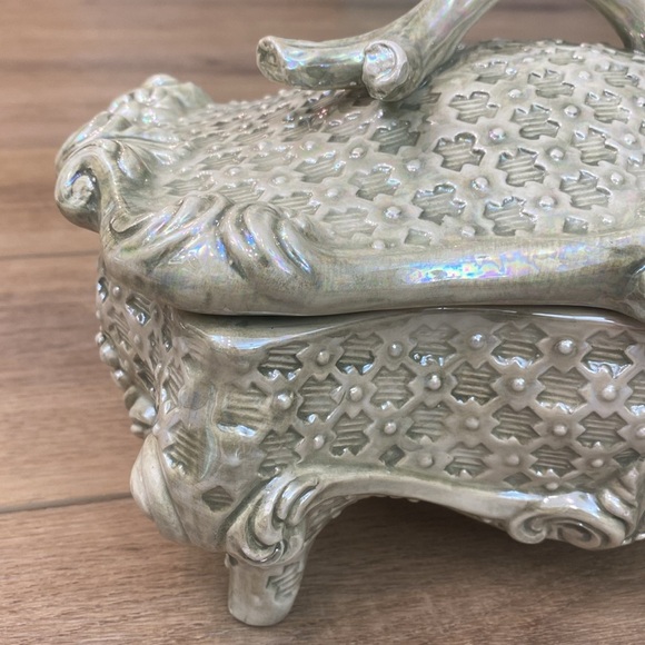 Vintage Italian Ceramic Lidded Trinket Box - Picture 2 of 16